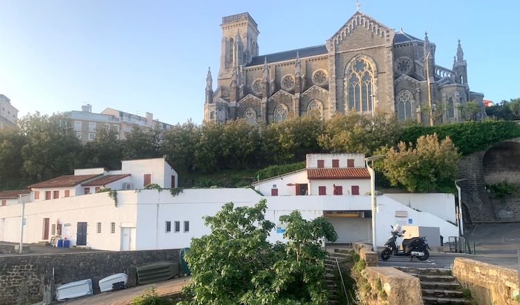 Au bonheur des Crampottes du port des Pêcheurs à Biarritz